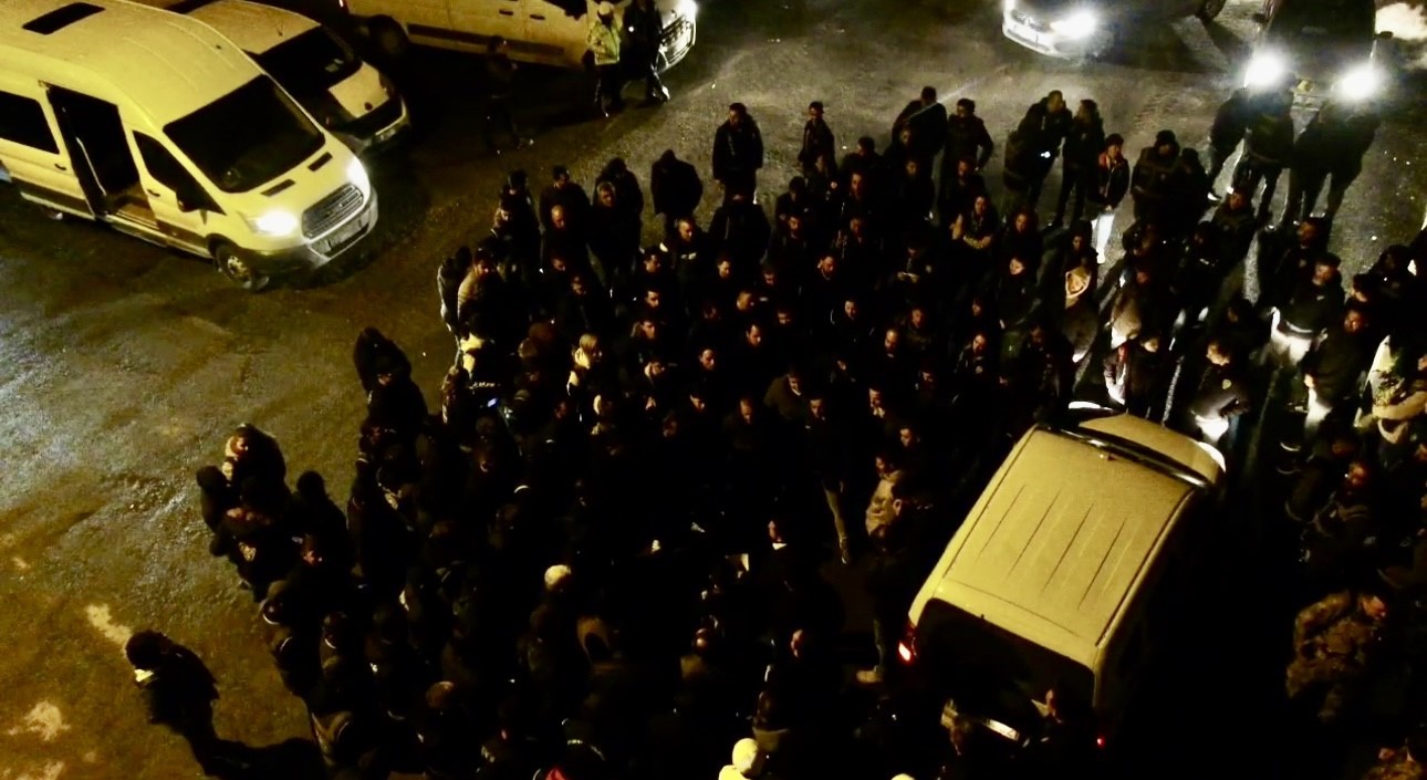 Ağrı’da göçmen kaçakçılığına darbe: 214 milyon liralık suç geliri ortaya çıkarıldı