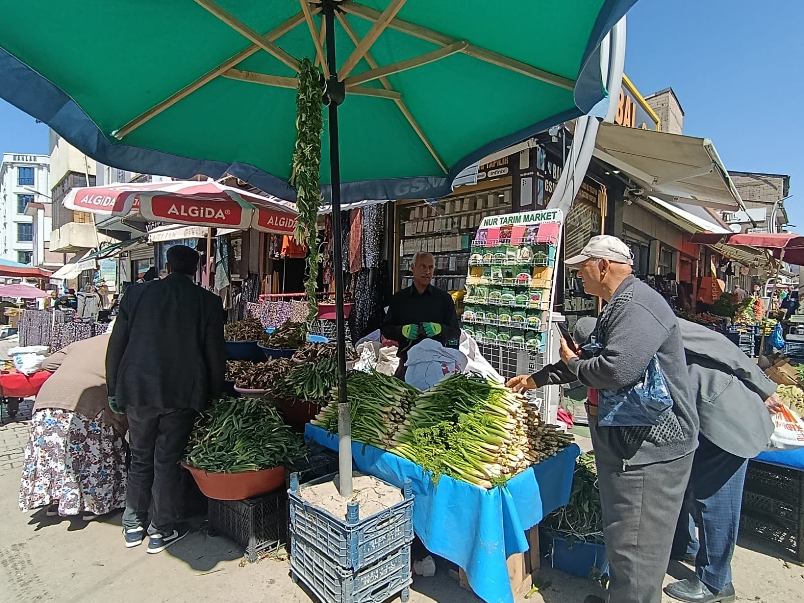 Van’ın Şifalı Otları Tezgâhlarda