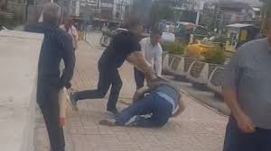 Adliye önünde gruplar birbirine girdi