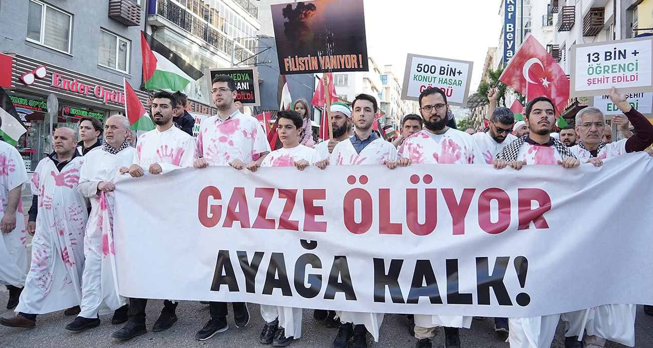 Filistin’e destek yürüyüşü yapıldı