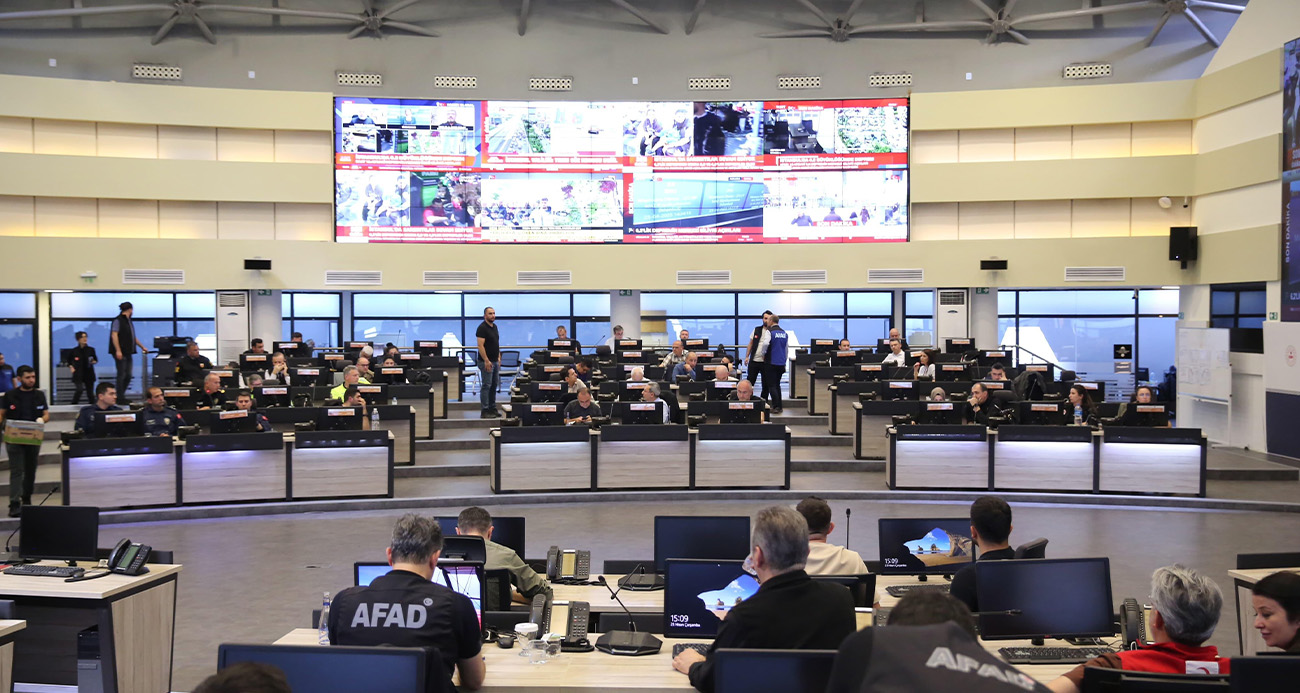 AFAD: “Belirli bir süre daha belli bir büyüklüğe varan depremler olması muhtemeldir”