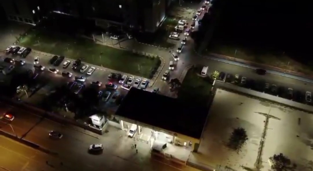 Van’da çok sayıda silah ve mermi ele geçirildi