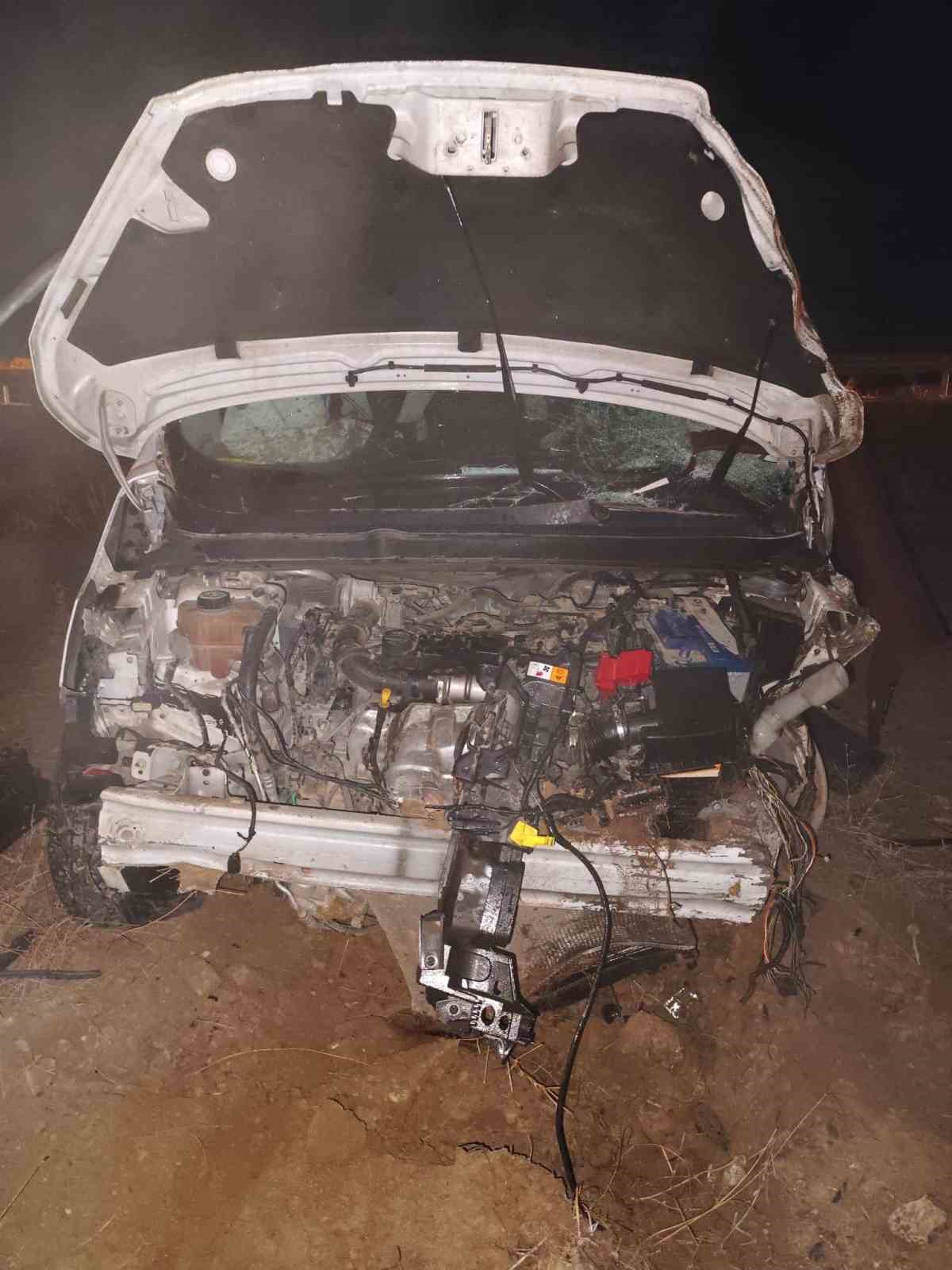 Van’da kontrolden çıkan otomobil takla attı: 1 yaralı