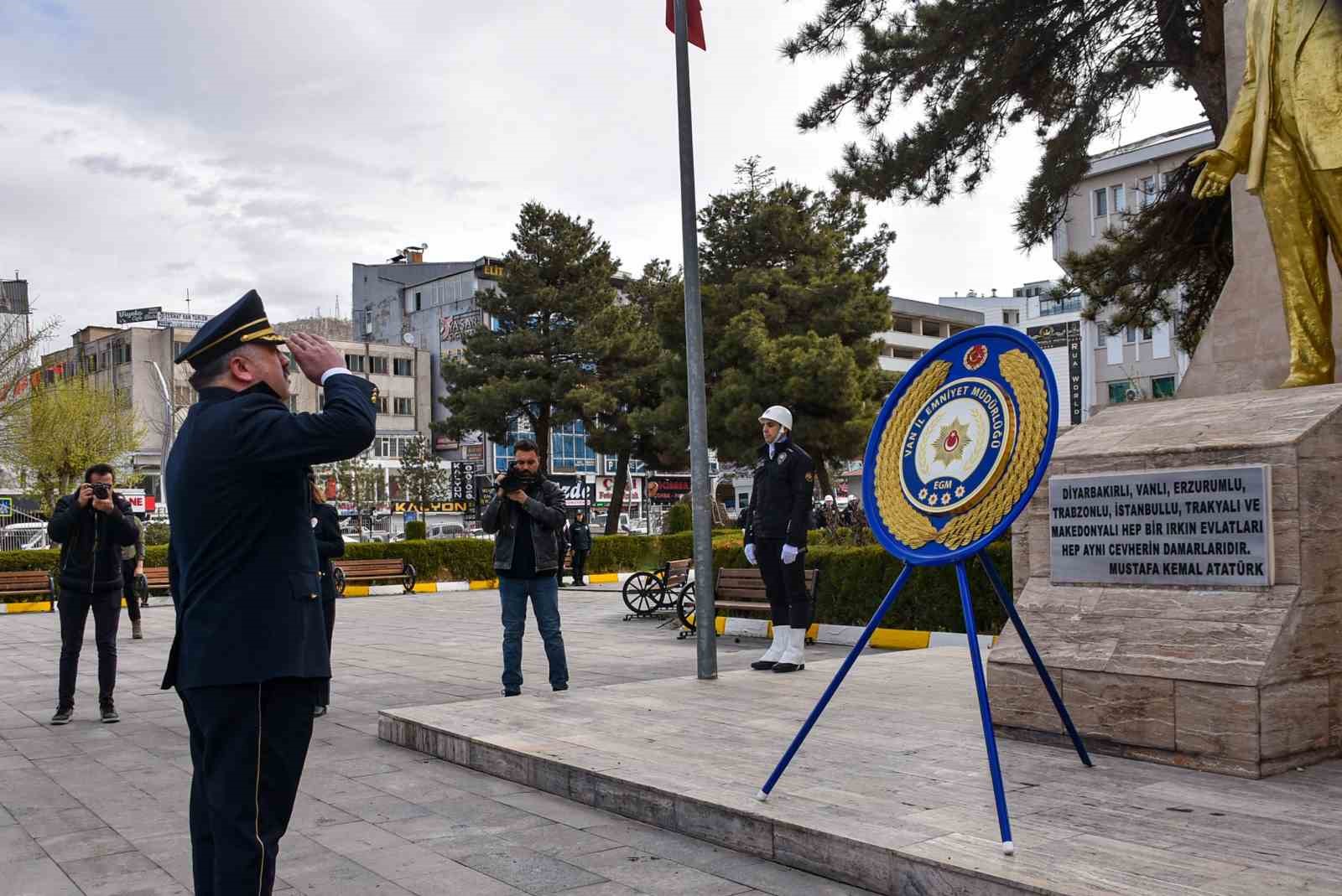 Van’da Türk Polis Teşkilatının 180. yılı kutlandı