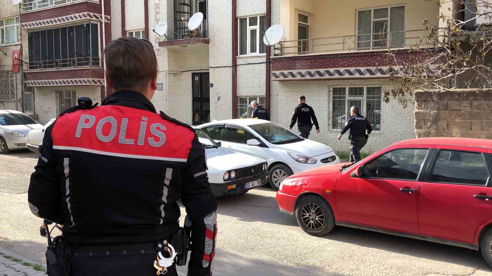 Yakınlarının Ulaşamadığı Şahıs, Evinde Ölü Bulundu