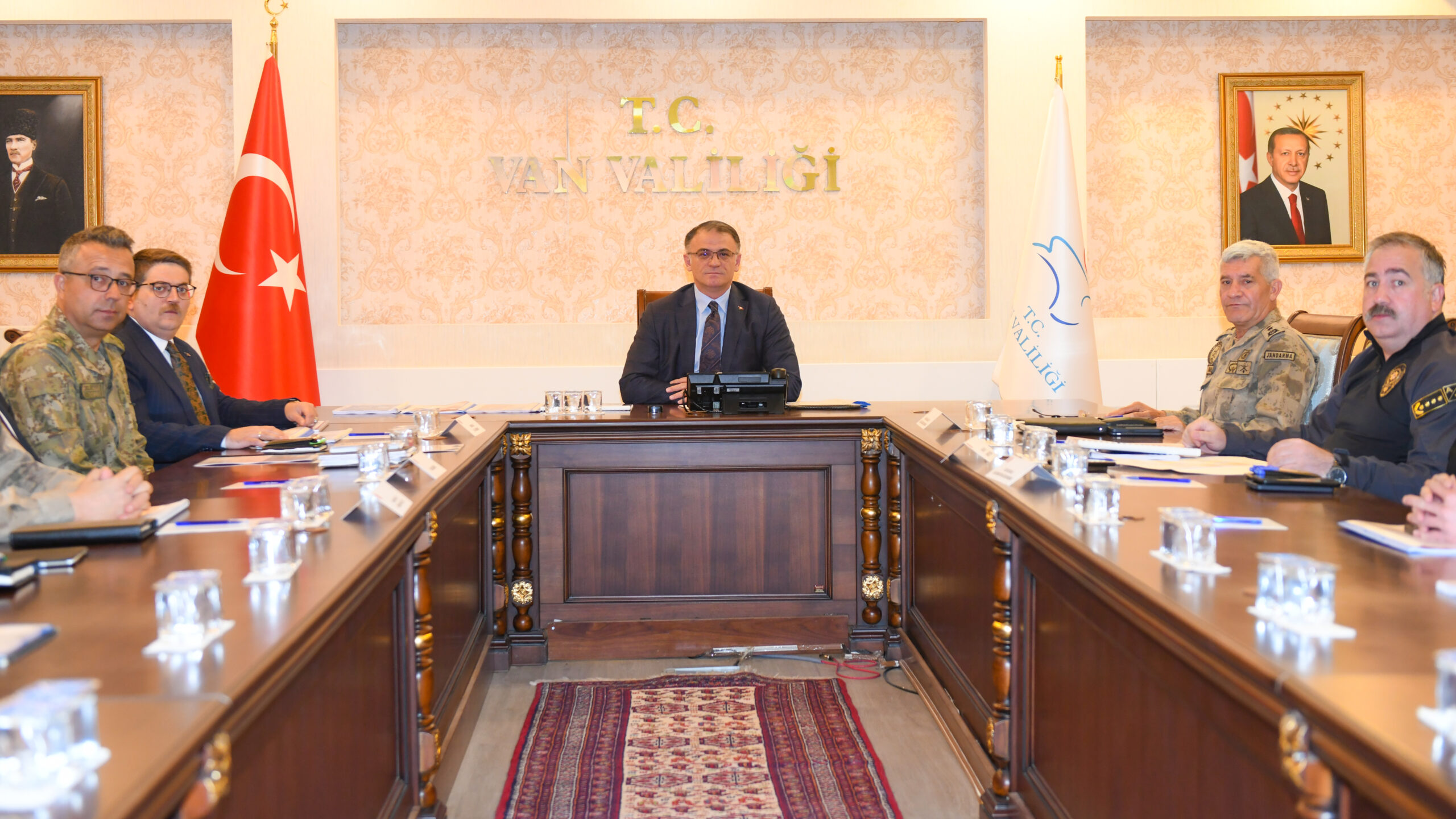 Van’da Asayiş ve Güvenlik Değerlendirme Toplantısı Gerçekleştirildi