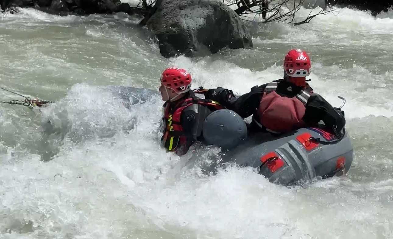 Akıntıya kapılan İbrahim Kom’u arama çalışmaları sürüyor