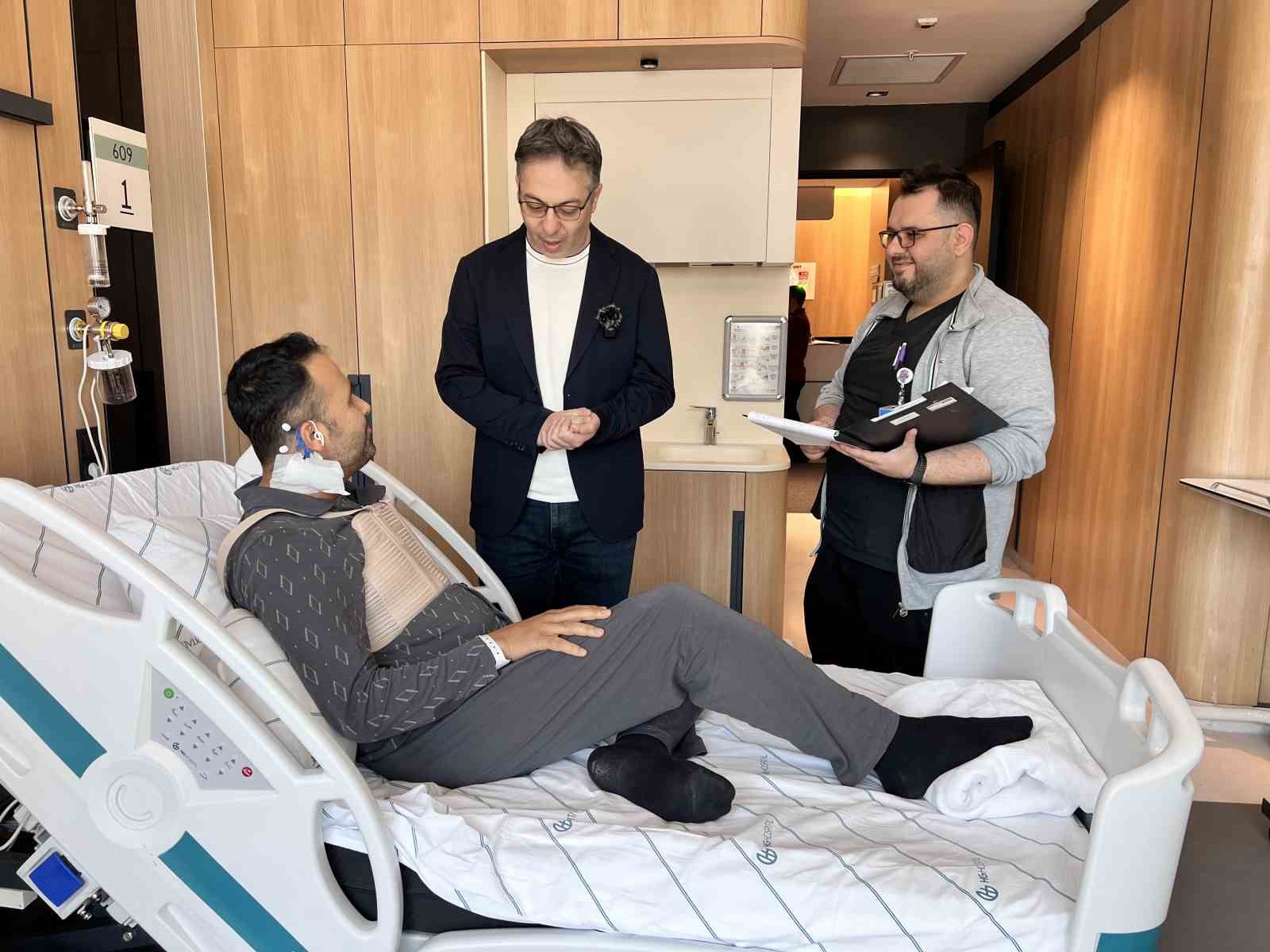 Nadir görülen hastalıktan başarılı operasyonla kurtuldu