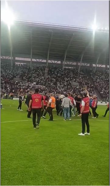 Vanspor-Elazığspor Maçı Öncesi Gerginlik!