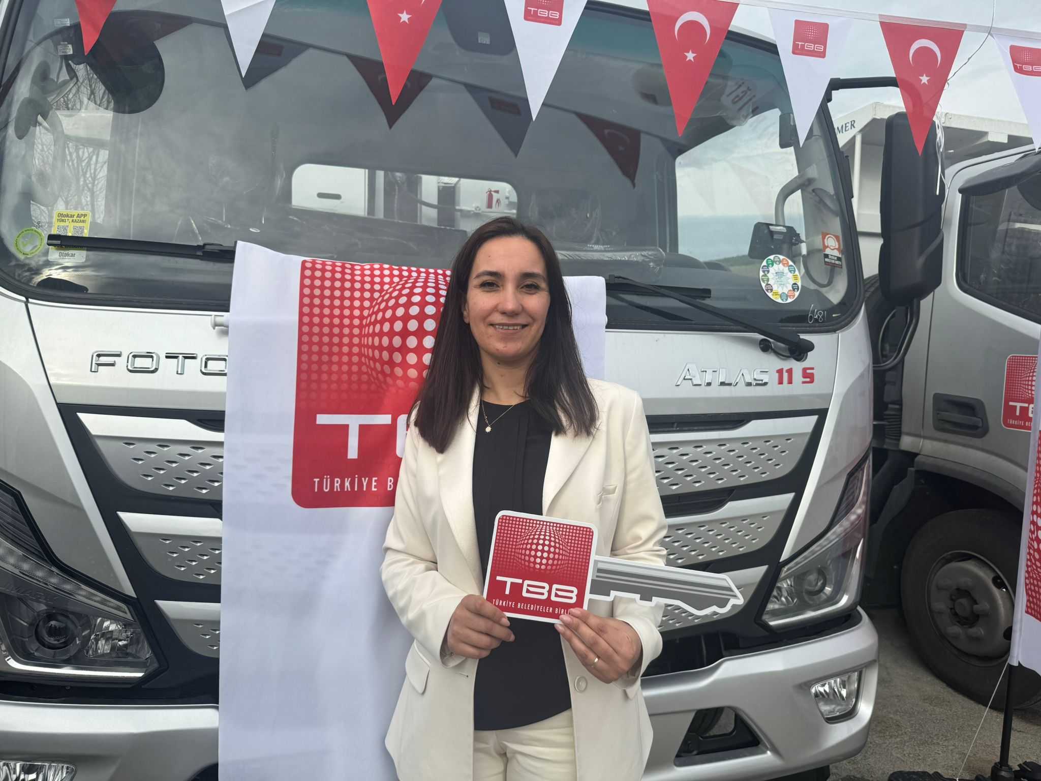 TBB’den Çaldıran Belediyesine Araç Desteği