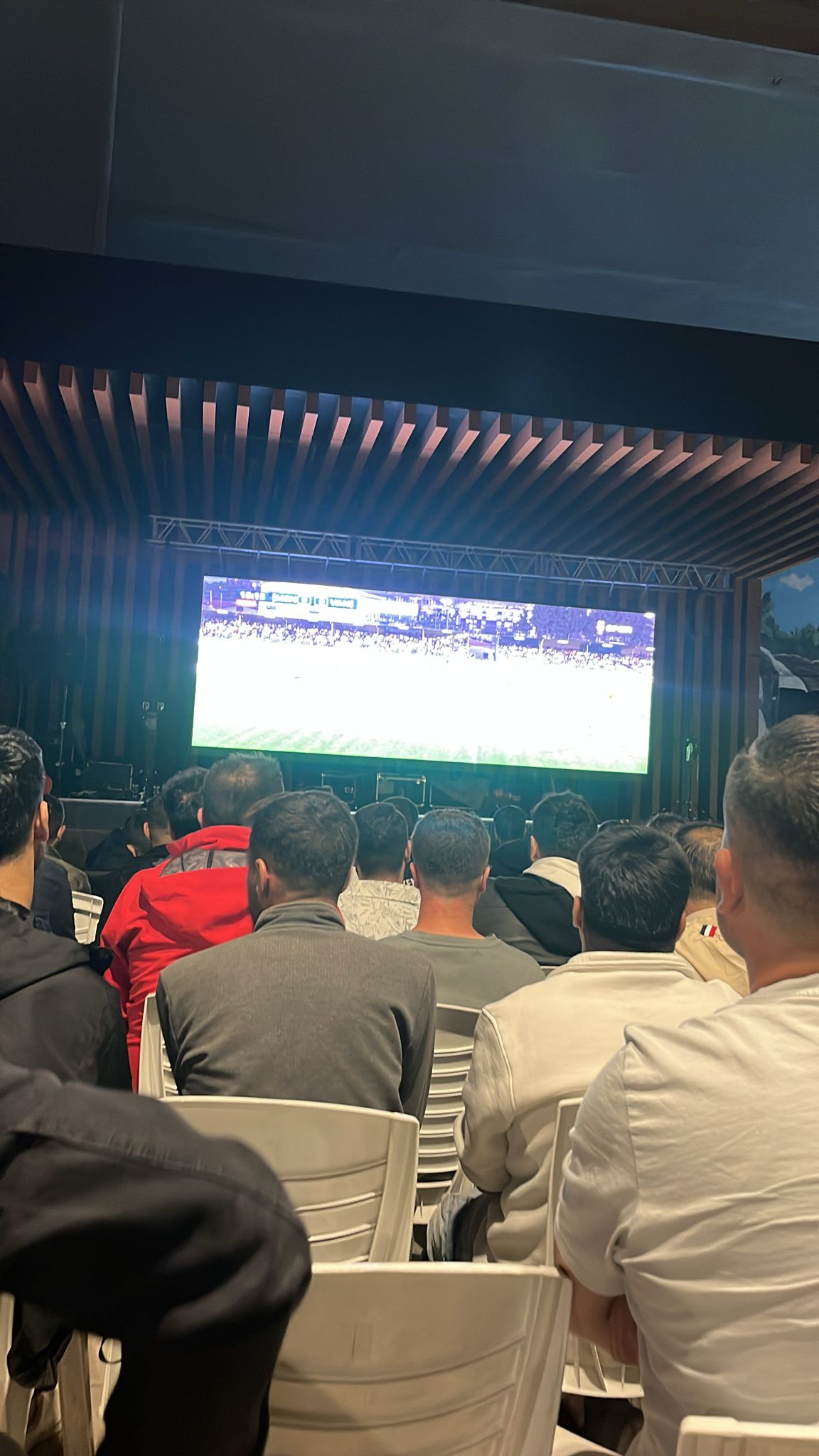 Vanlılar, Vanspor’un Play-Off Maçını Dev Ekrandan Takip Etti