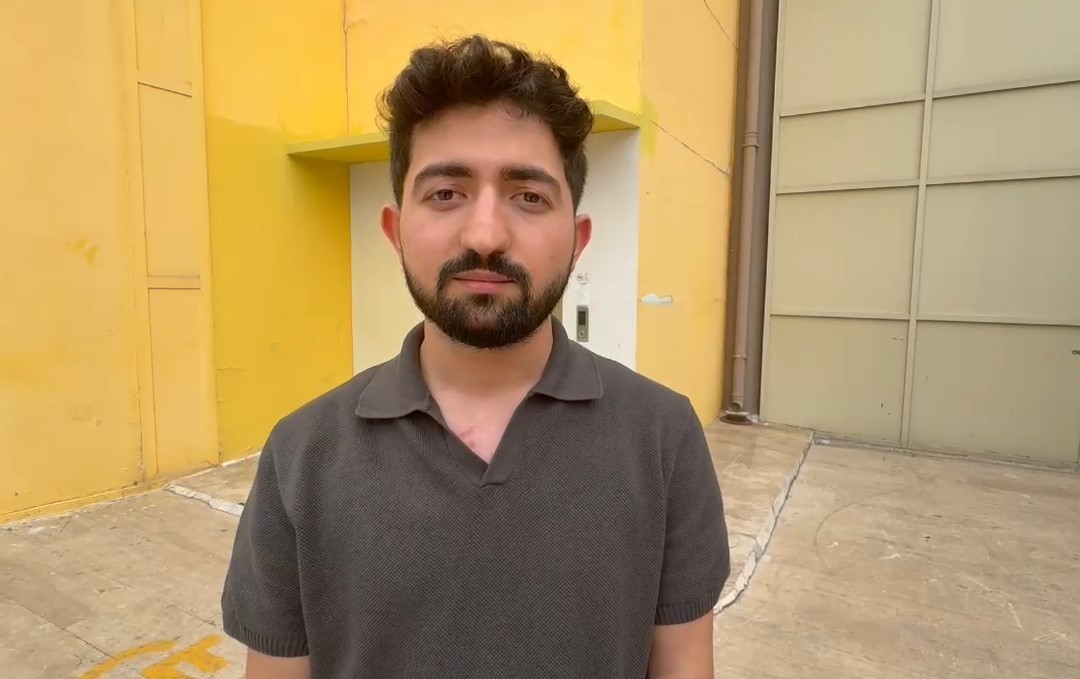 Kına gecesi bitiminde egzoz sesi çıkaran gelin arabasını uyardı, damadın saldırısına uğradı