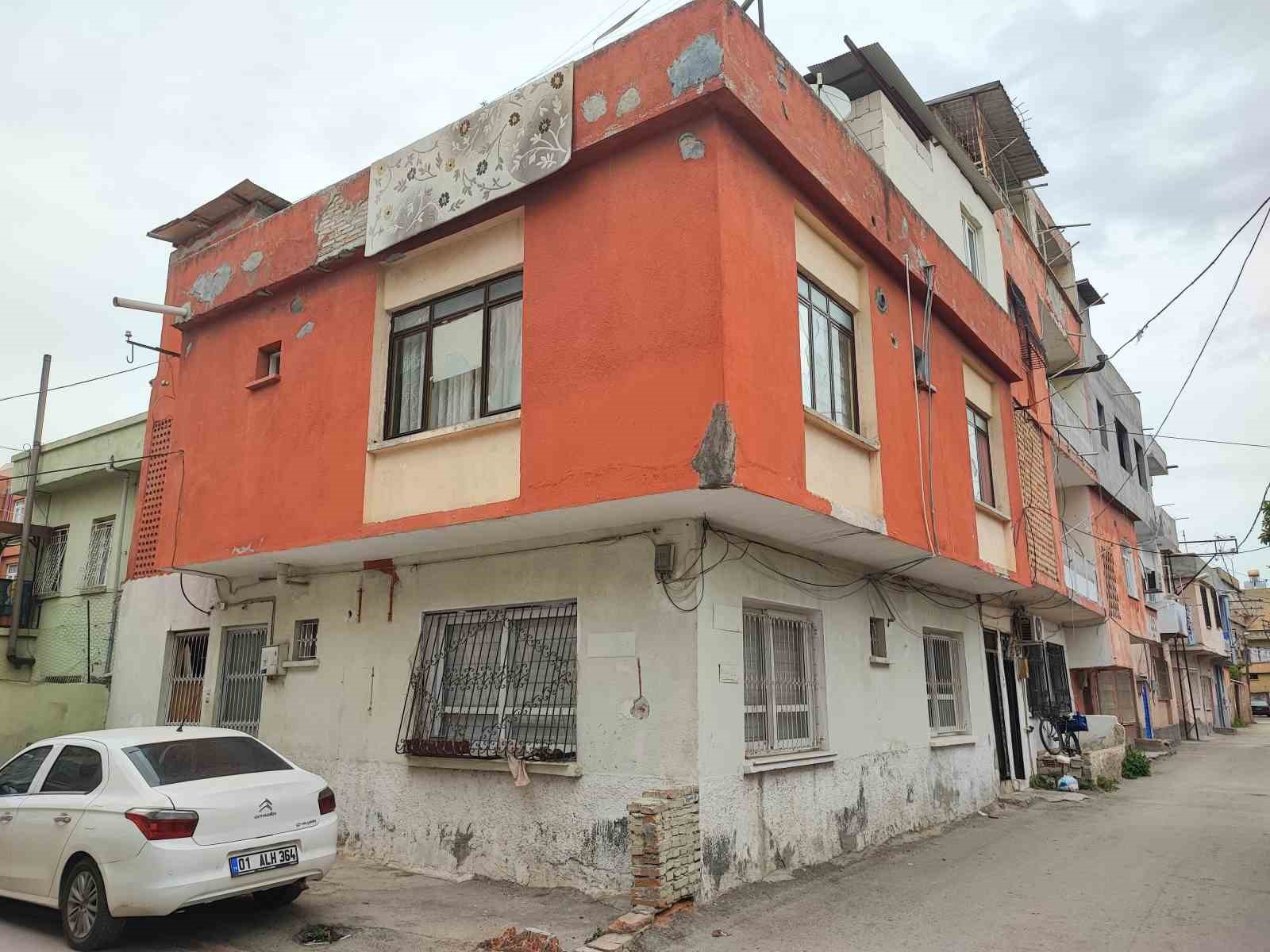 Adana’da Kan Donduran Olay: Bebeklerini Ölüme Terk Ettiler