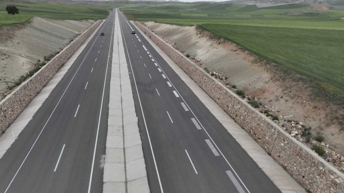 Sürüş Güvenliği İçin Müzikli Yol Uyarıları!