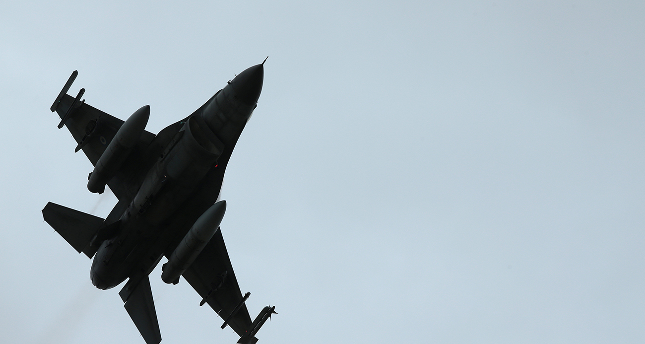 İsrail savaş uçağı, “teknik arıza” nedeniyle taşıdığı bombayı düşürdü