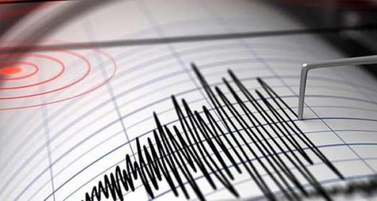 Ege Denizi’nde Korkutan Sarsıntı! 4.9’luk Deprem Panik Yarattı