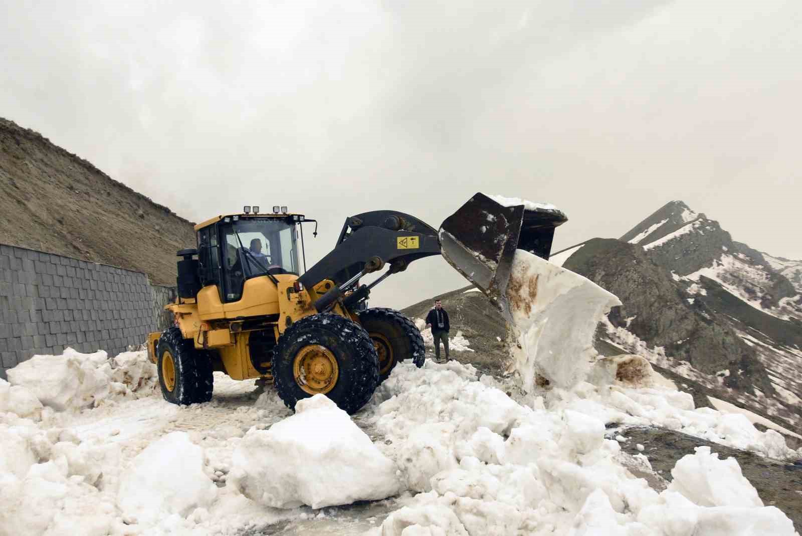 Dünyanın İkinci Büyük Krater Gölünde Turizm Sezonu Başladı!