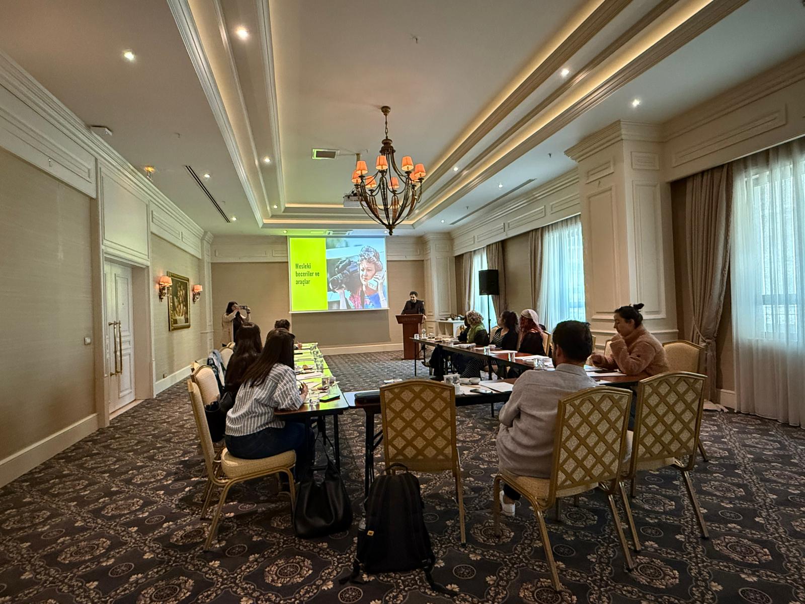 Van’da Kadın Gazetecilere Özel Eğitim Programı Düzenlendi