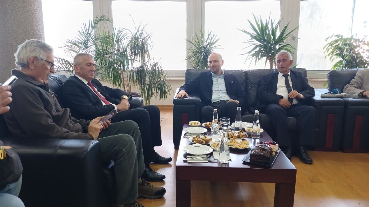 Özdemir: 