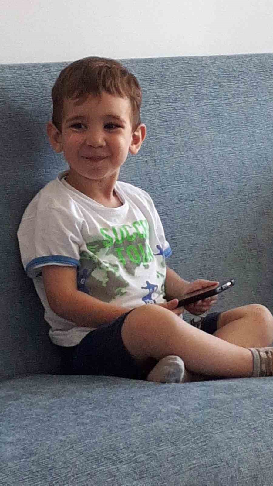 Feci Kaza Kamerada: 5 Yaşındaki Çocuk, Servisin Altında Kaldı