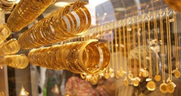 Altın Fiyatlarında Dalgalanma Devam Ediyor