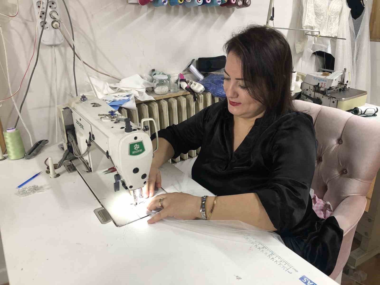 Haritacılık Mesleğini Bırakıp Gelinlikçi Oldu