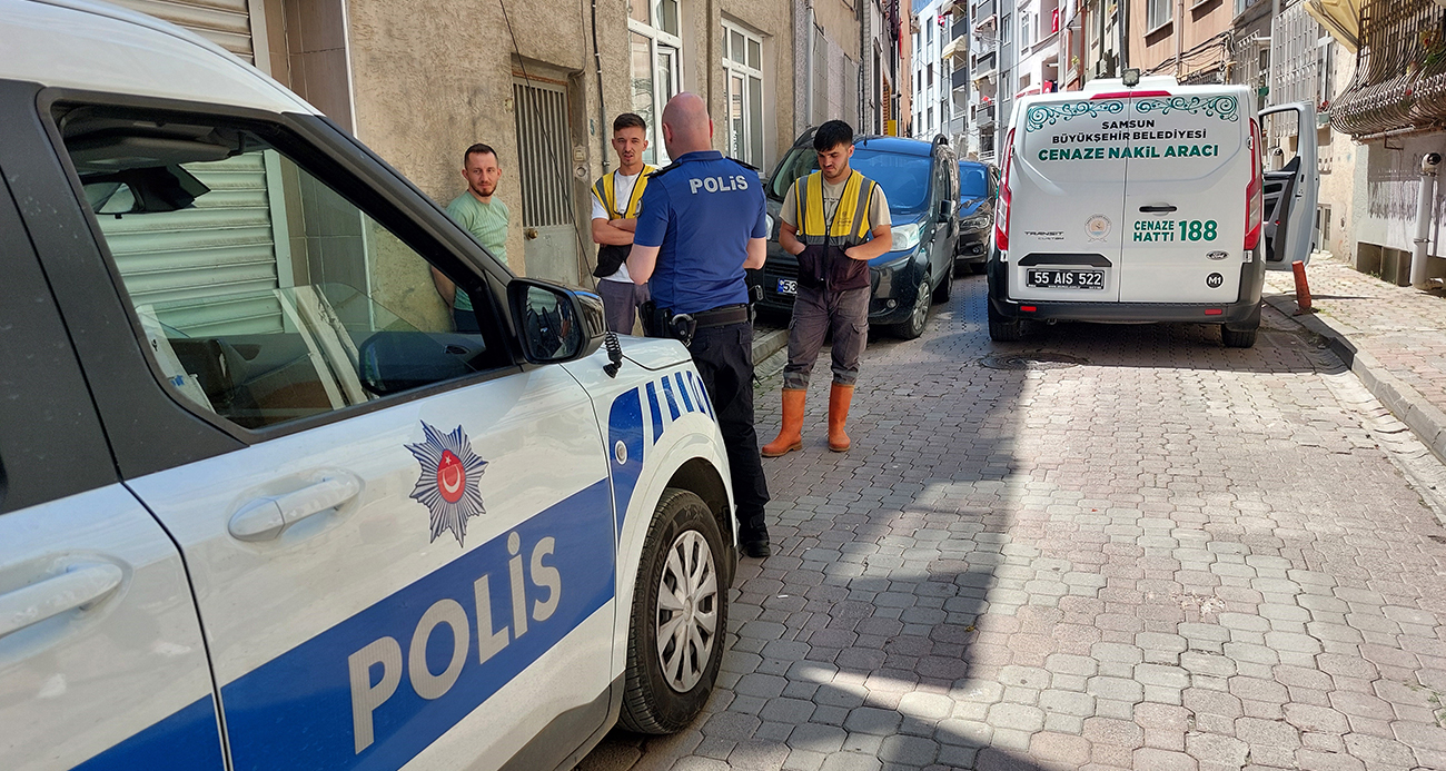 Apartman Sakinlerini Endişelendiren Koku, Yaşlı Adamın Ölümünü Gün Yüzüne Çıkardı