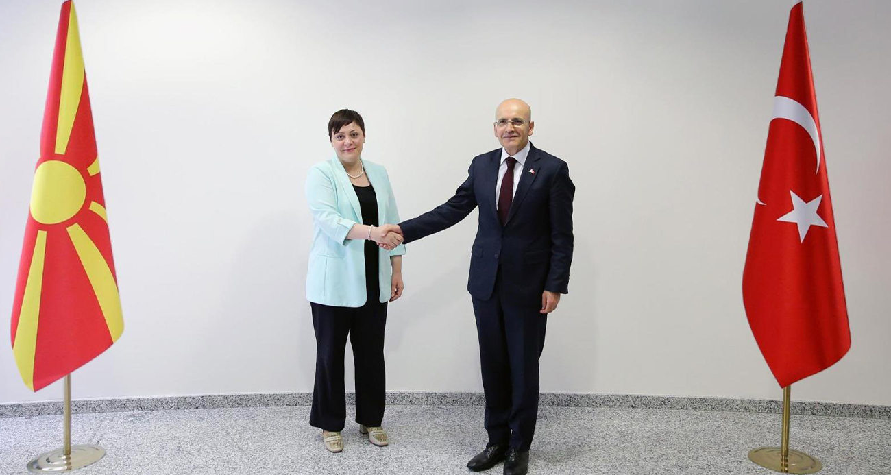 Bakan Şimşek, Kuzey Makedonya Maliye Bakanı Kochoska ile bir araya geldi