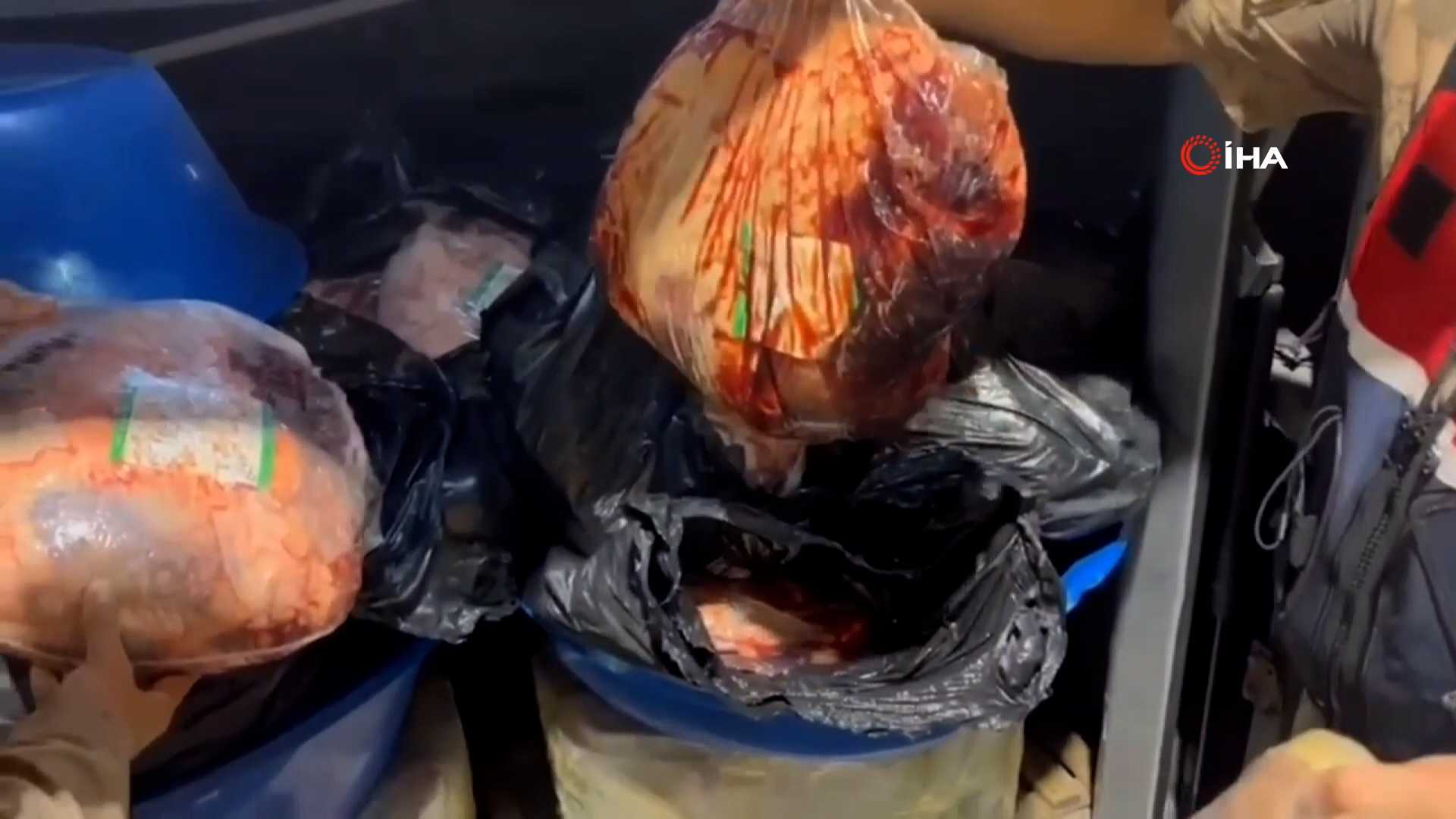 Jandarma ekipleri kaçak et ve binlerce ürün ele geçirdi