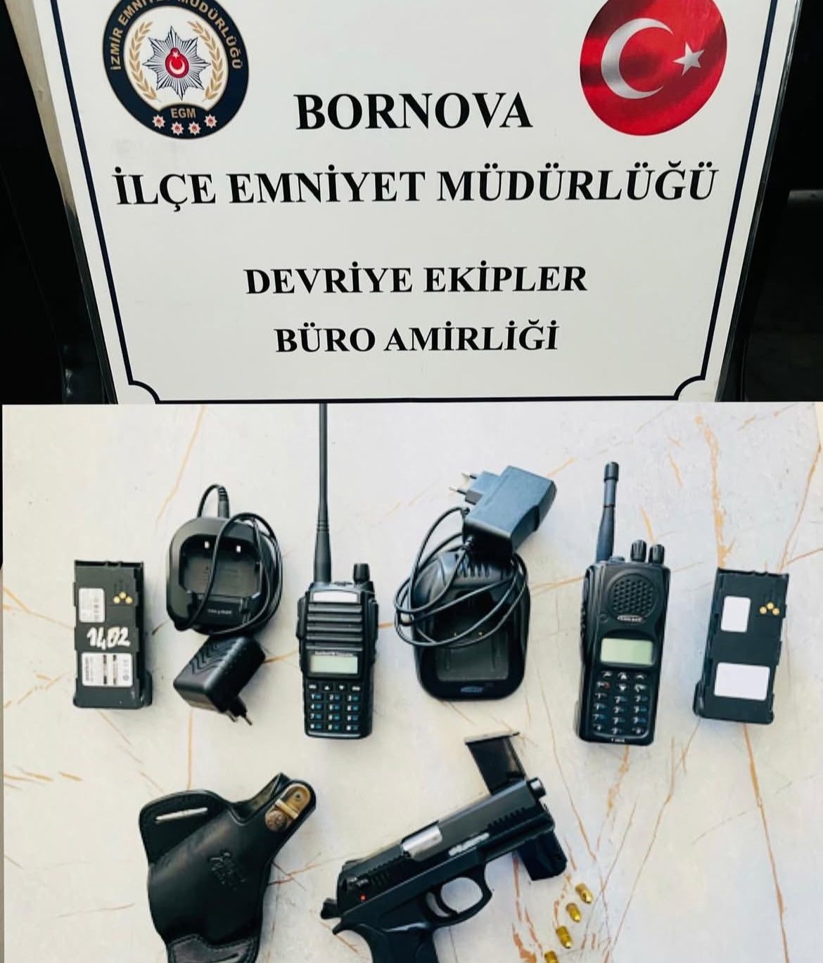 Silahlı Fotoğrafla Esnafı Kandırmaya Çalıştı: Gerçek Ortaya Çıkınca Tutuklandı