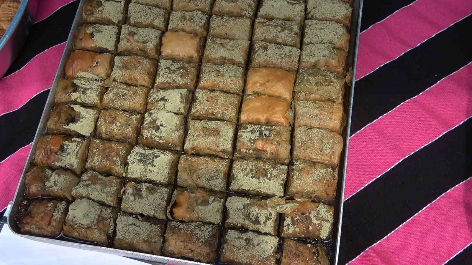 Türk Mutfağına Yenilikçi Dokunuş: Çay Aromalı Baklava Göz Kamaştırdı