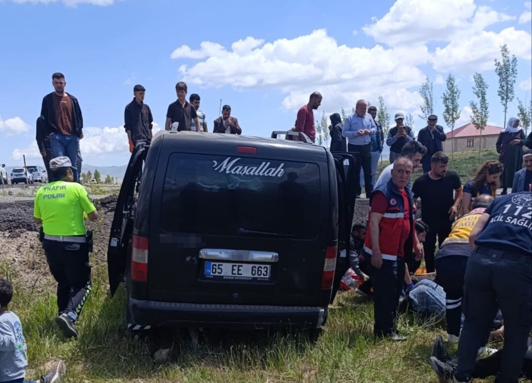 Van’da trafik kazası: 8 yaralı