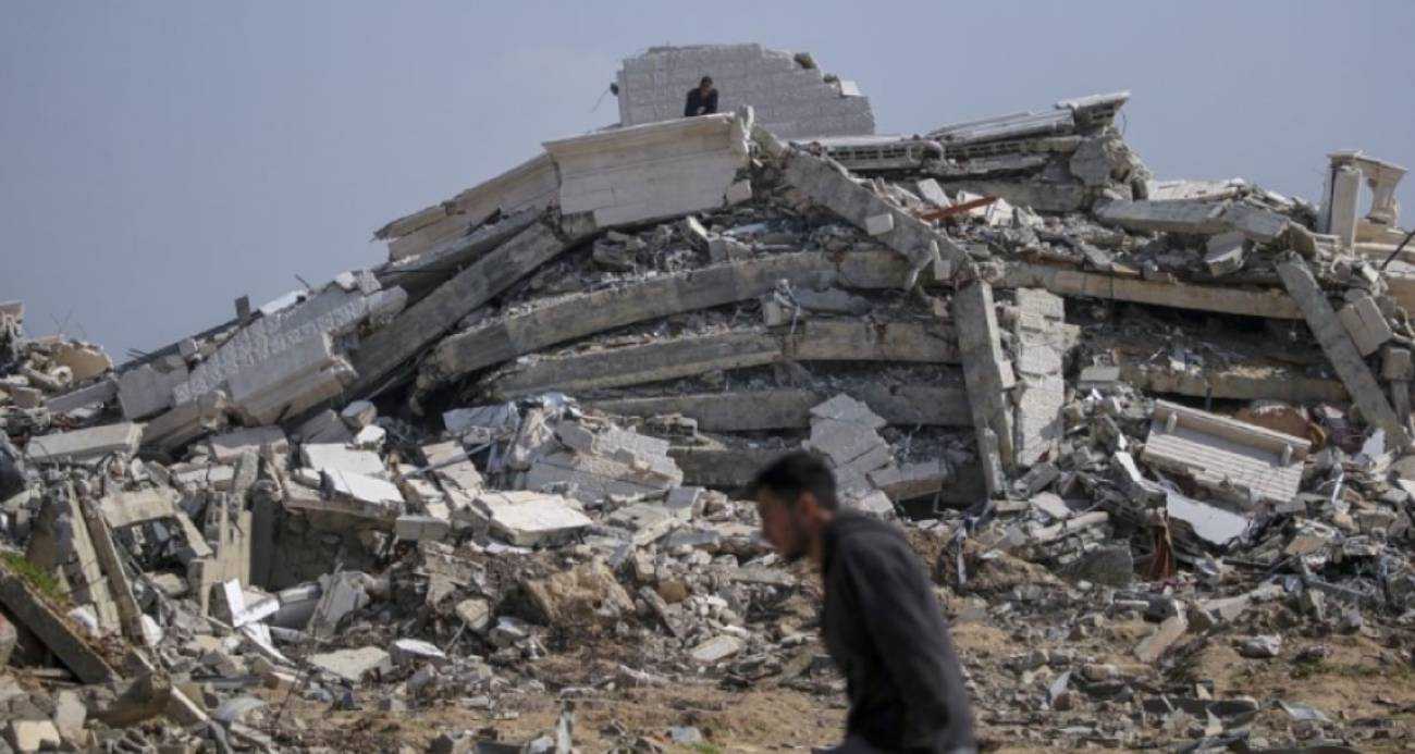 Gazze’de can kaybı 53 bin 939’a yükseldi