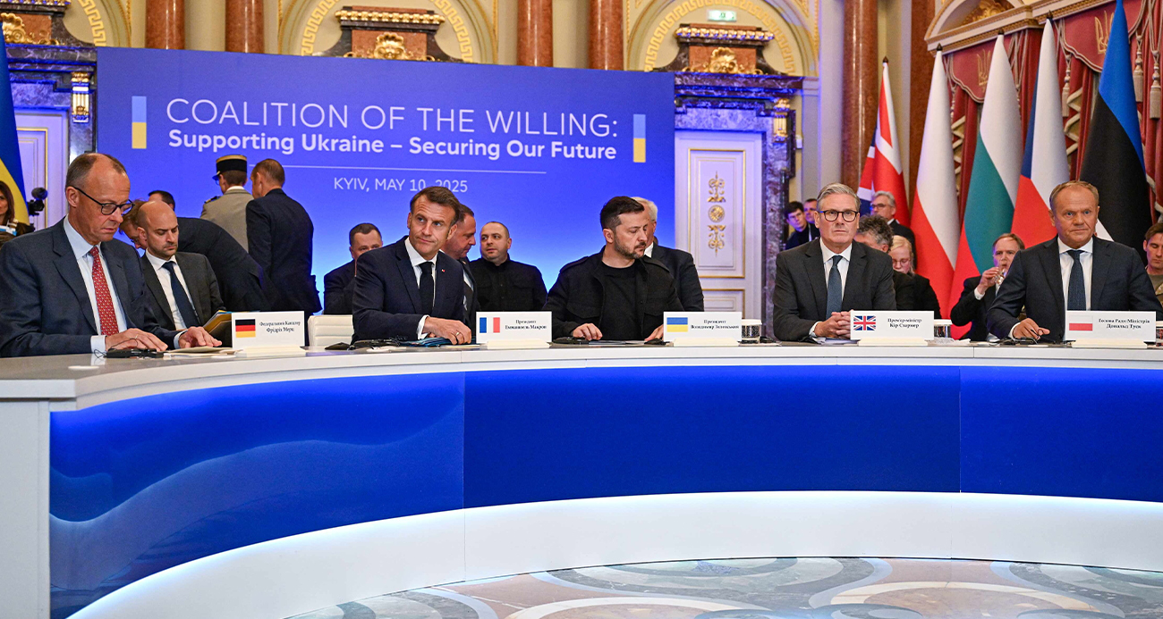 Ukrayna’da bir araya gelen Avrupalı liderlerden Rusya’ya yeni yaptırım tehdidi