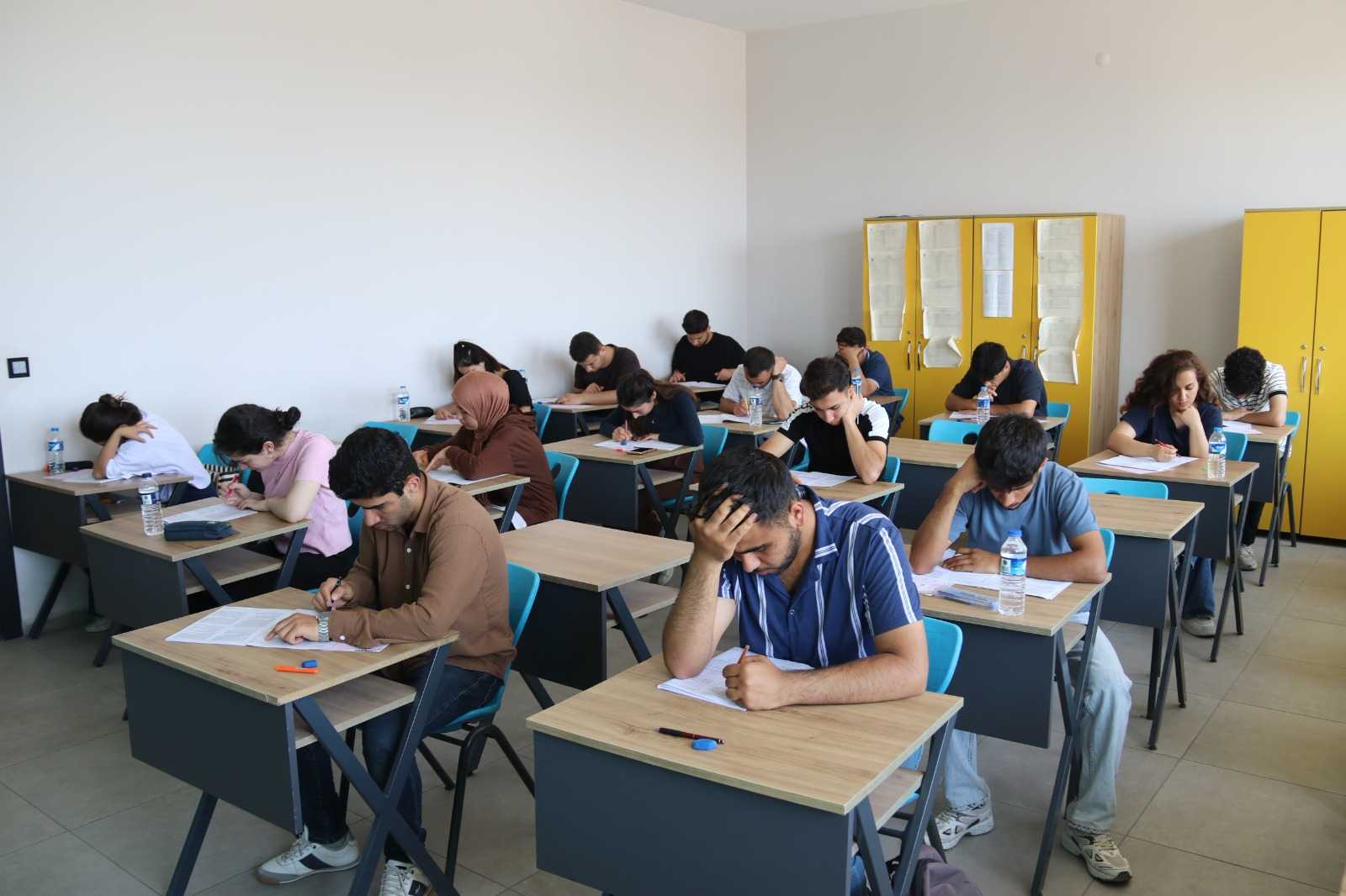 Edremit Belediyesinden seri deneme sınavı desteği  