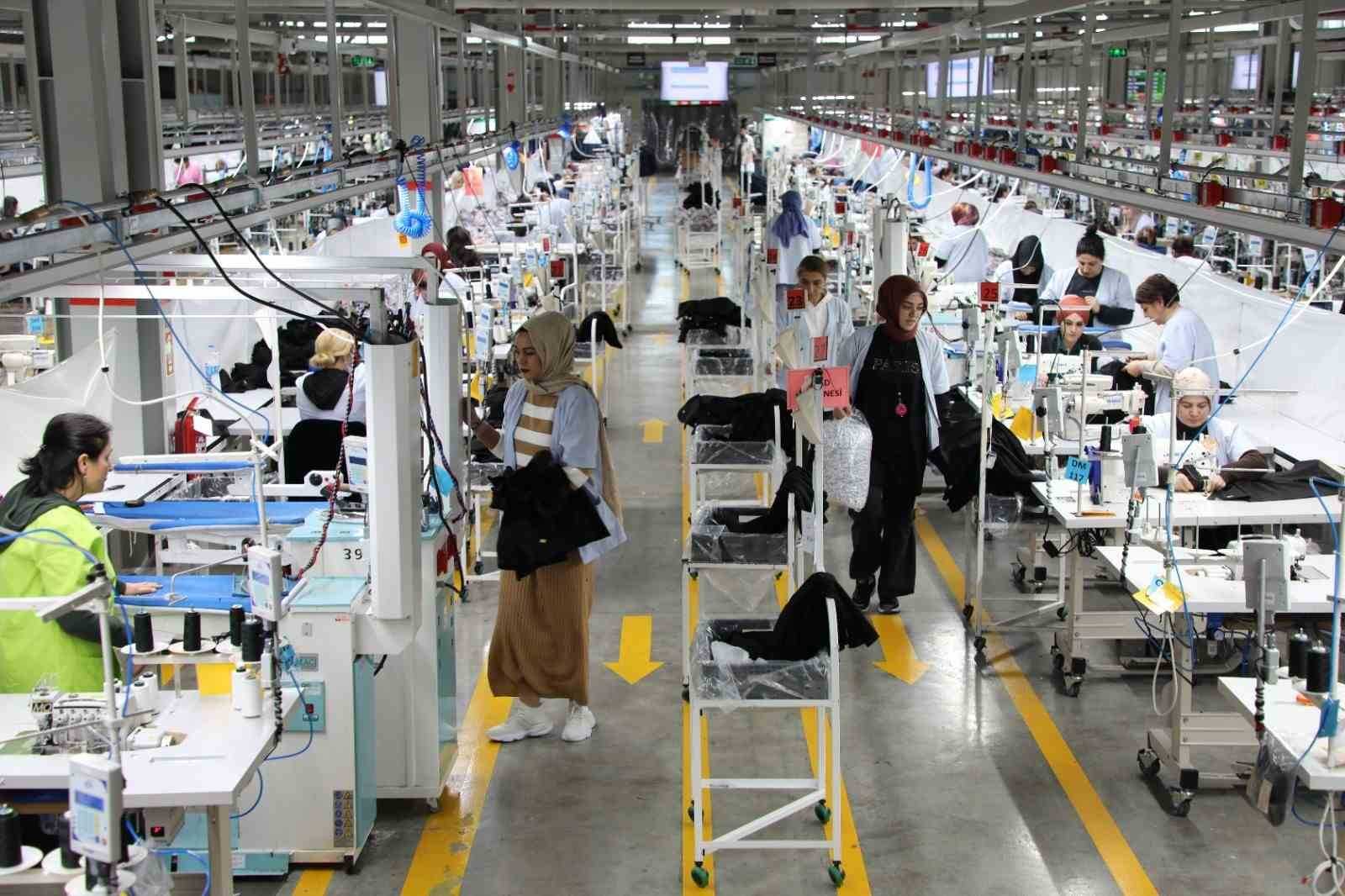 Hizmet üretim endeksi yıllık yüzde 4,5 arttı