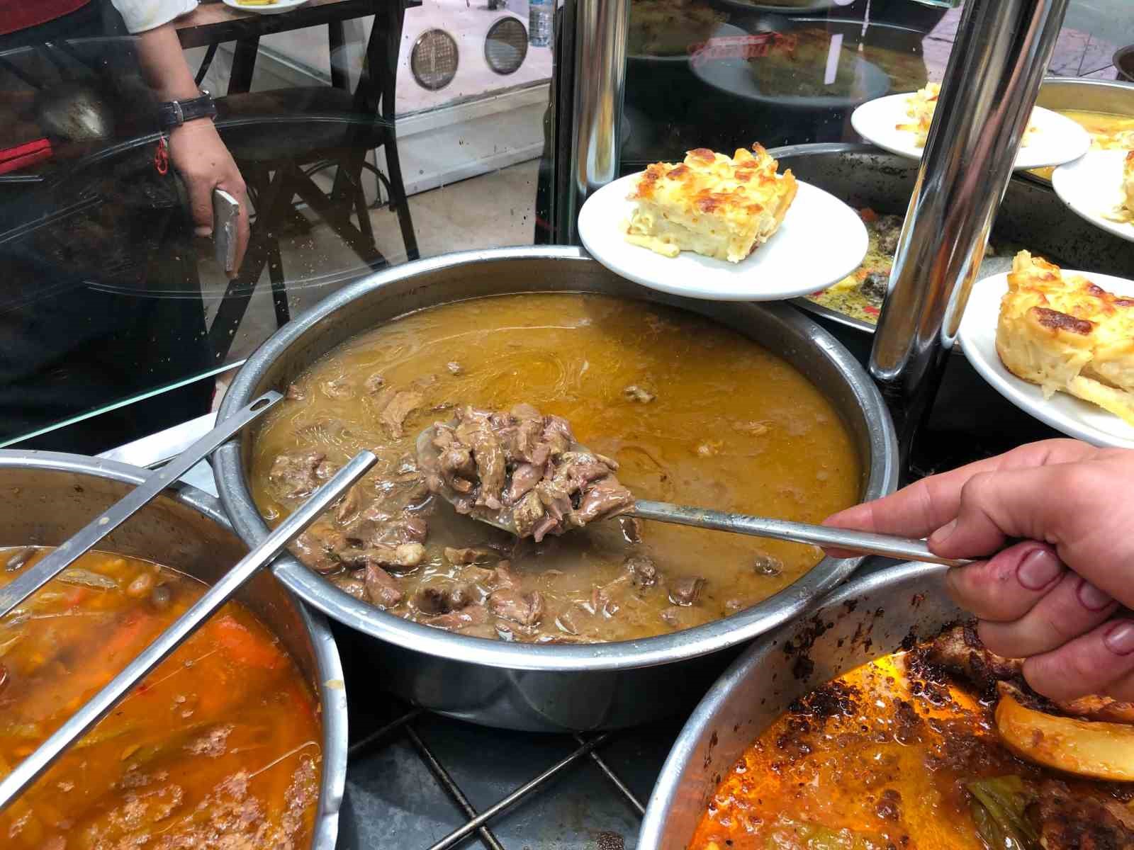 Uzmandan Kurban Bayramı’nda Beslenme ve Egzersiz Uyarısı