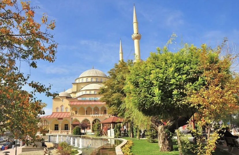 Feridun Irak: Van’ın en güzel camisini neden yıkıyorsunuz?