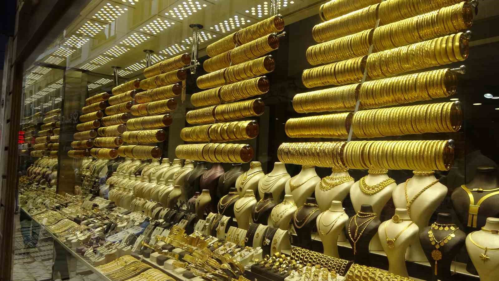 Kuyumcuların umudu düğün sezonunda