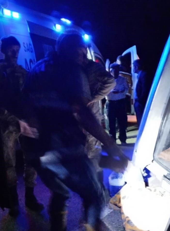 Gürpınar’da düğün dönüşü kaza: 1 ölü, 6 yaralı