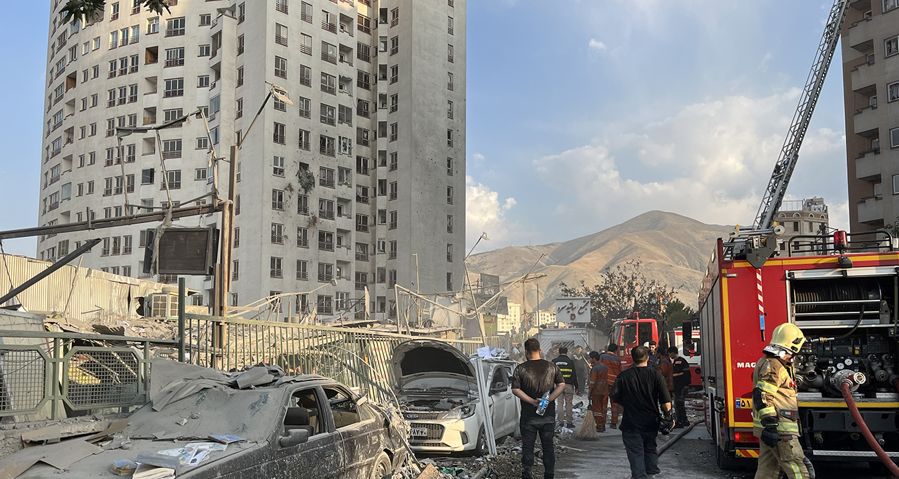 İsrail’in saldırıları sonucu Tahran’da 78, Tebriz’de 5 kişi hayatını kaybetti