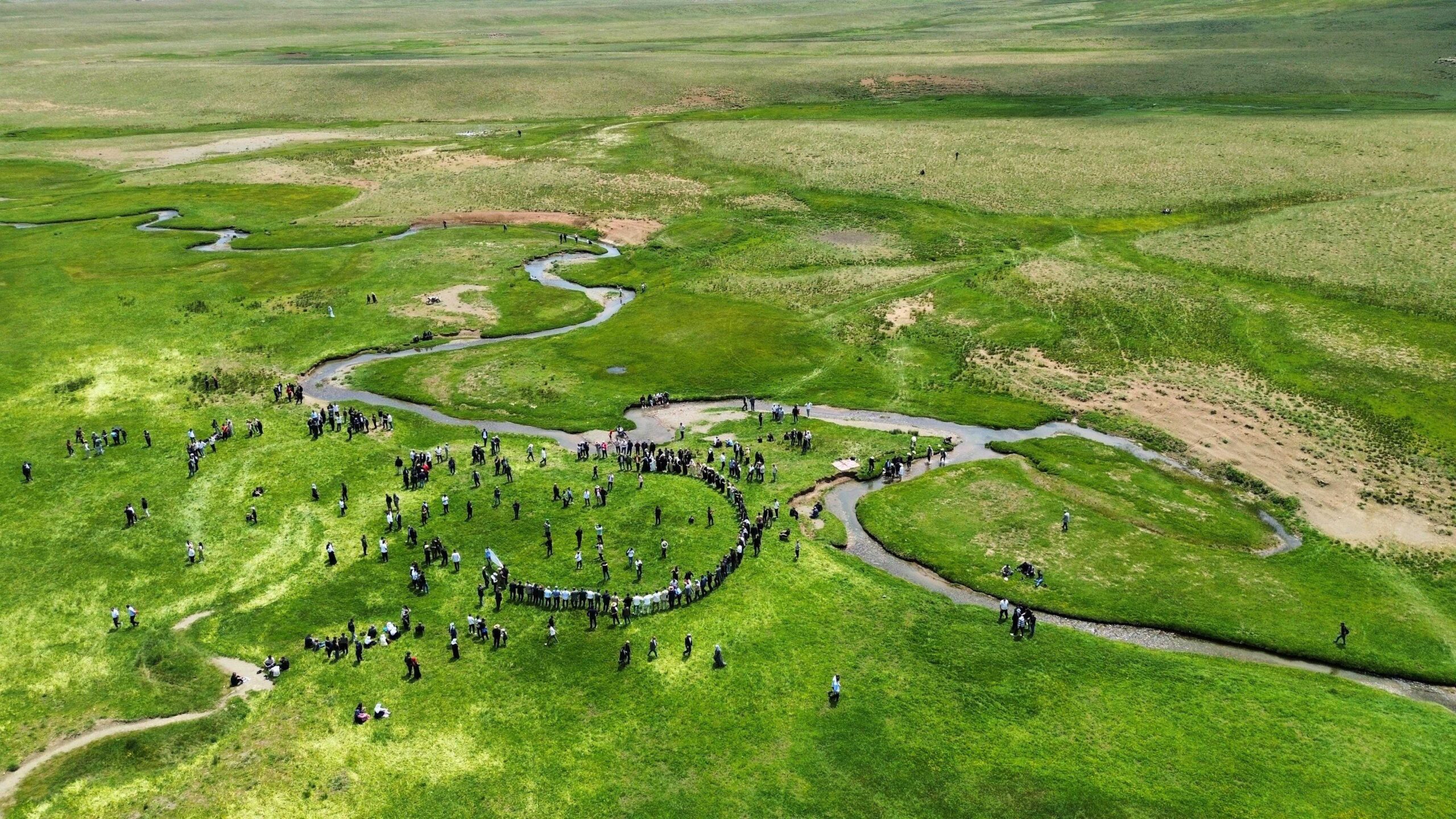 Van’da Ezdinan Aşireti’nden Mera Arazileri Hakkında Açıklama