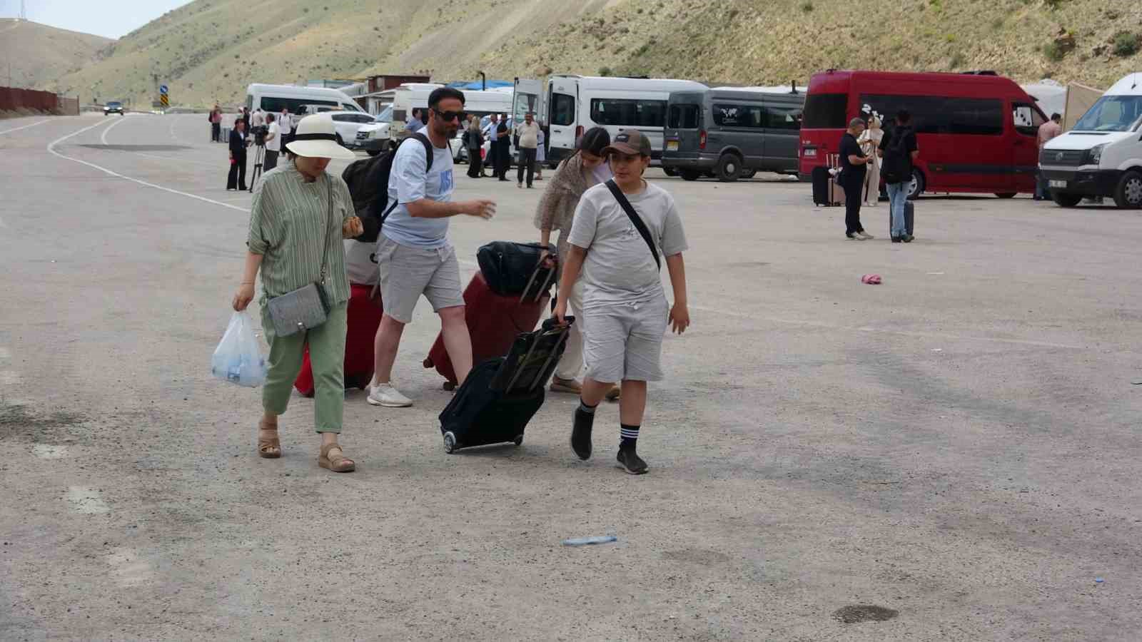 İran-İsrail çatışmalarının 6’ncı gününde Kapıköy’de yoğunluk azaldı