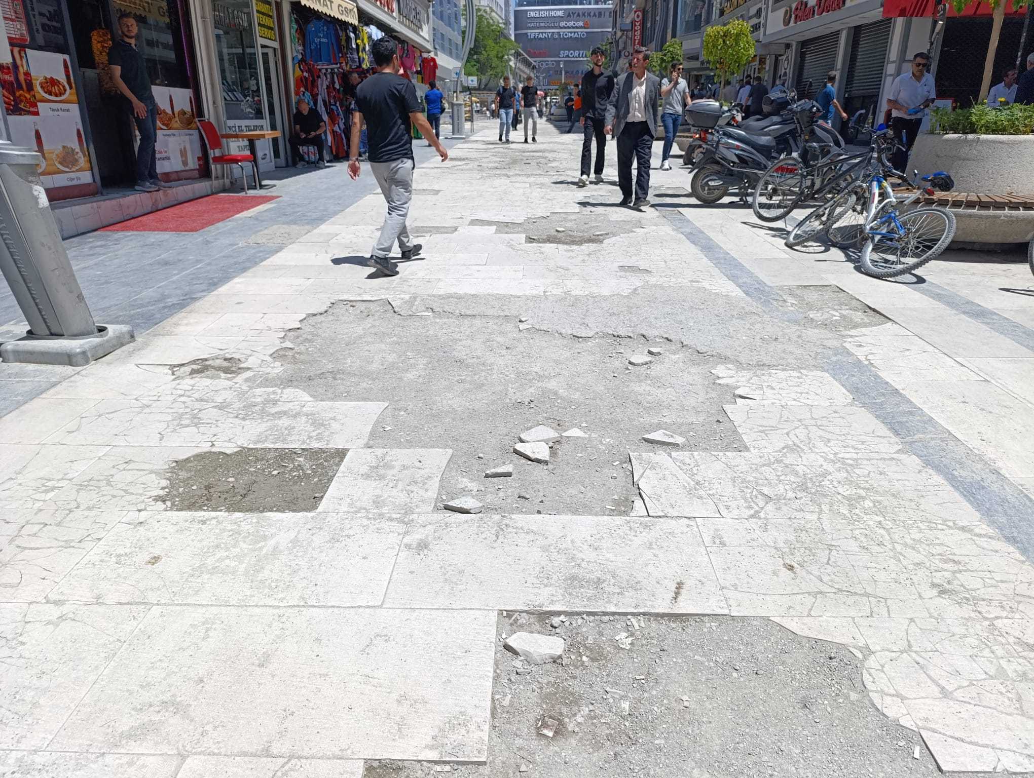 Van’ın Sanat Sokağı Sanattan Uzak Kaldı: Bakımsız Hali Tepki Topluyor