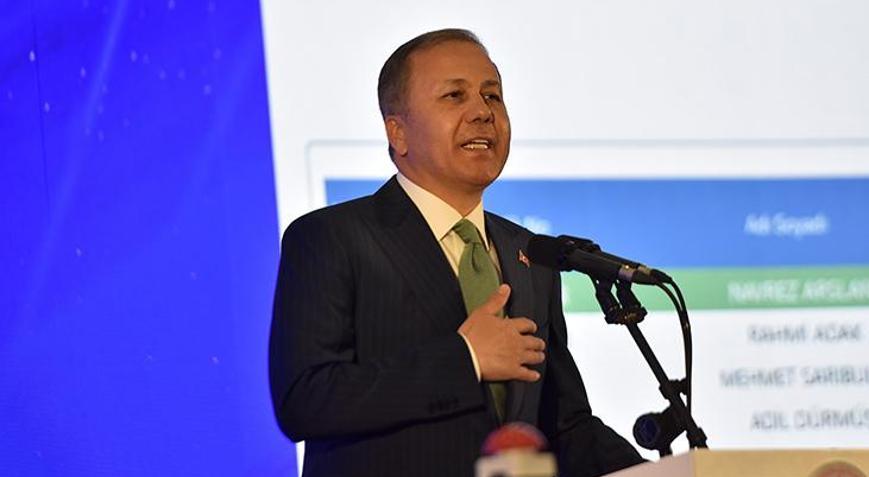 İçişleri Bakanı Yerlikaya Van’da konuştu: “Büyük ve güçlü Türkiye’yi birlikte inşa edeceğiz”