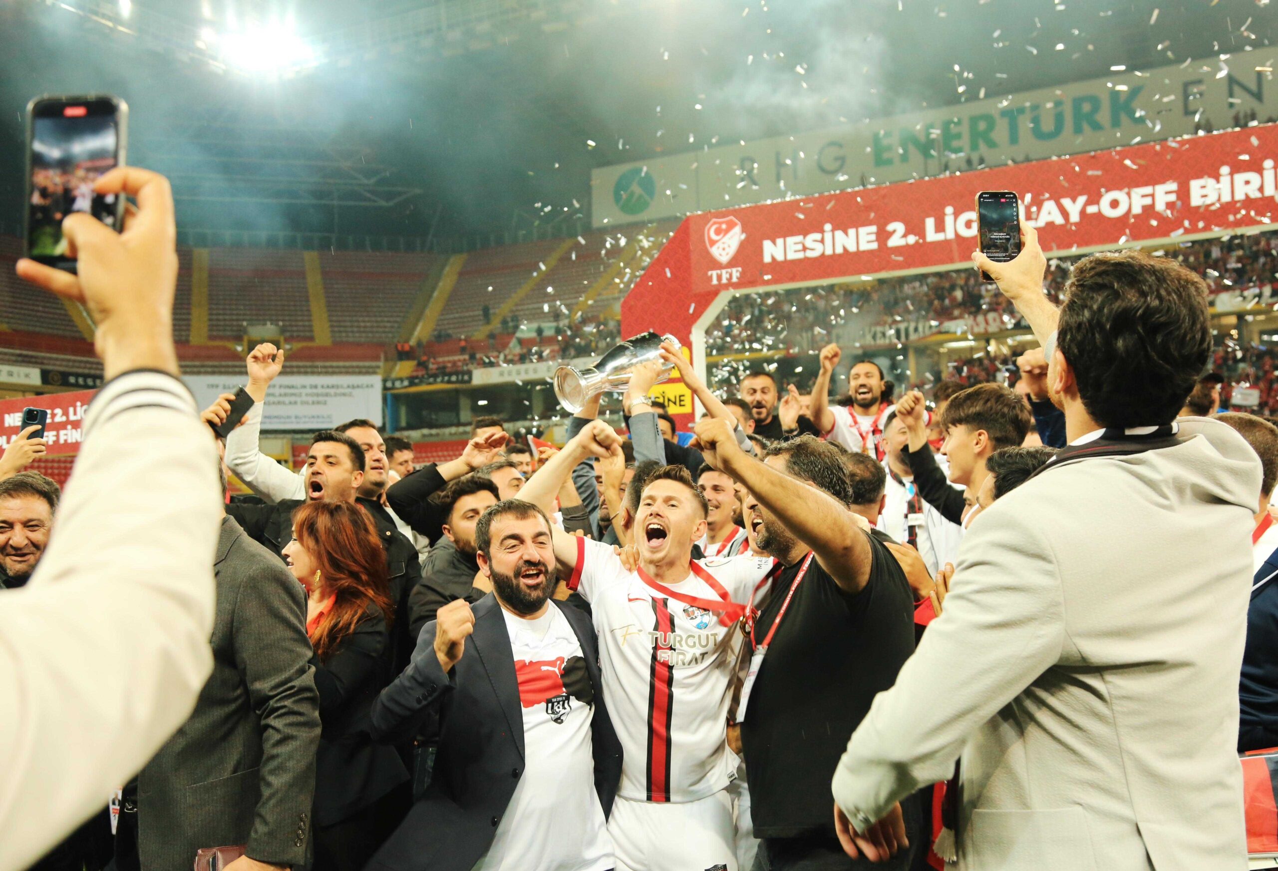 Vanspor’un Şampiyonluk Kutlaması Ne Zaman, Nerede Yapılacak? İşte Detaylar…