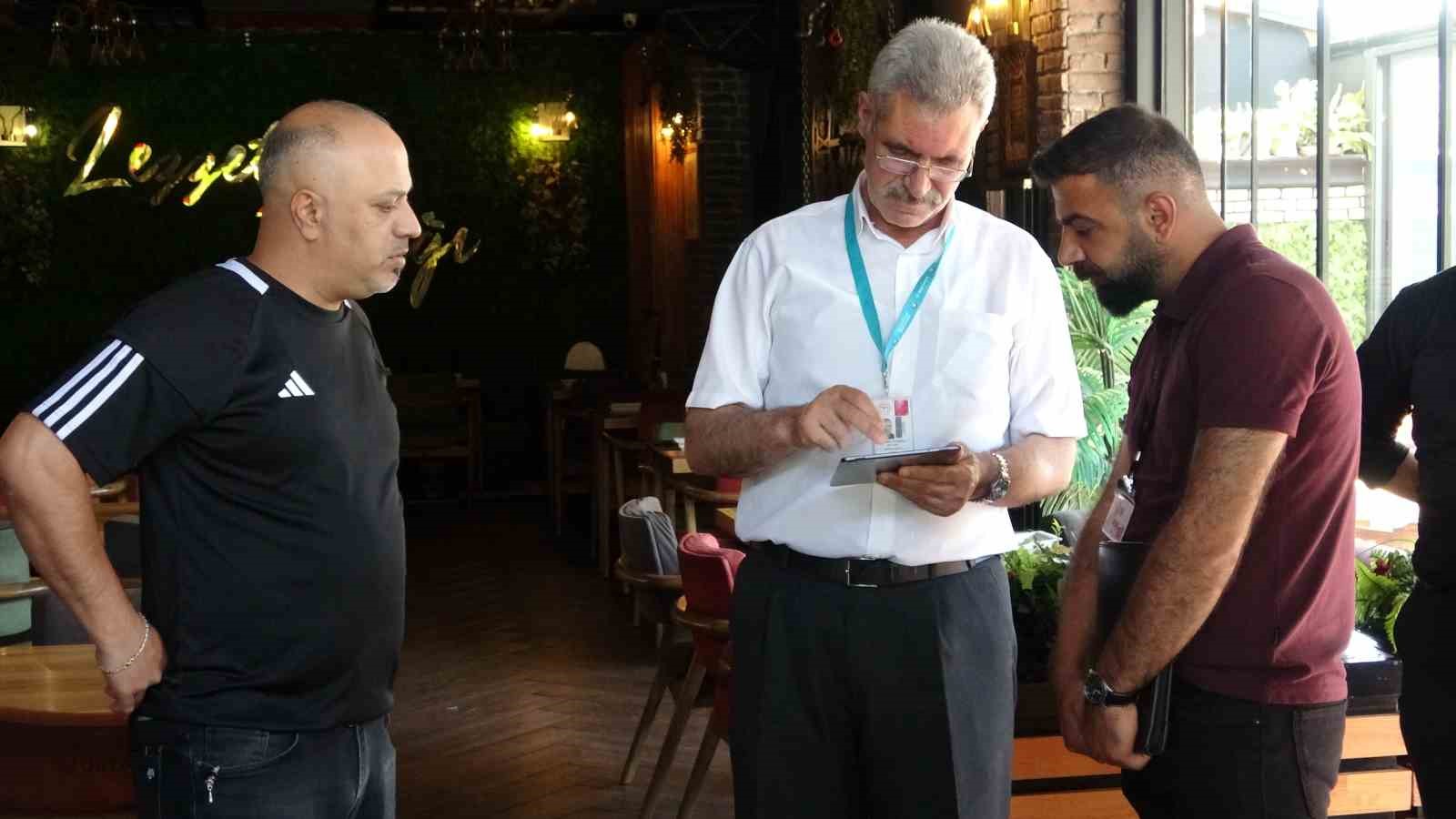 Van’da ‘çapraz’ ekiplerle sigara denetimi yapıldı