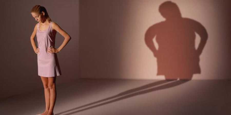 Sosyal medya ve akran baskısı Anoreksiya nervozayı tetikleyebilir