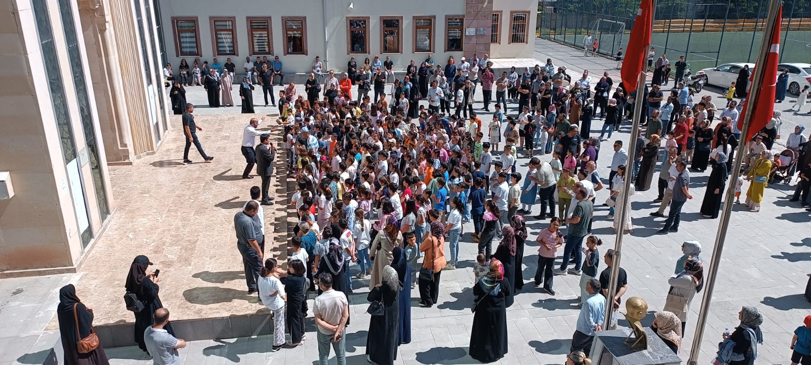 Van İHL’ye yoğun ilgi!