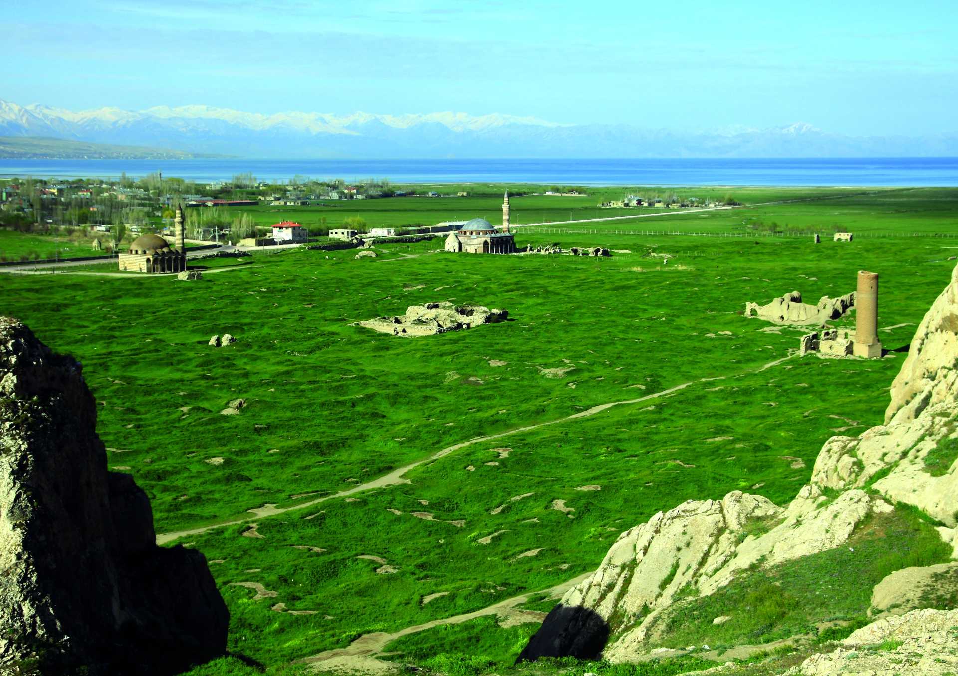 Van’daki Antik Kentler: Urartu’dan Günümüze Bir Miras